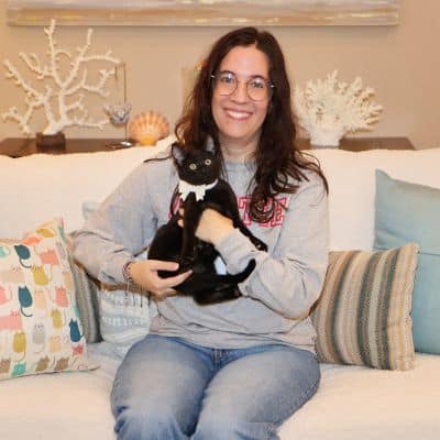 KC cat sitter Janine.